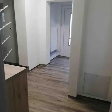 Auf Dem Land Und Doch Ganz Nah